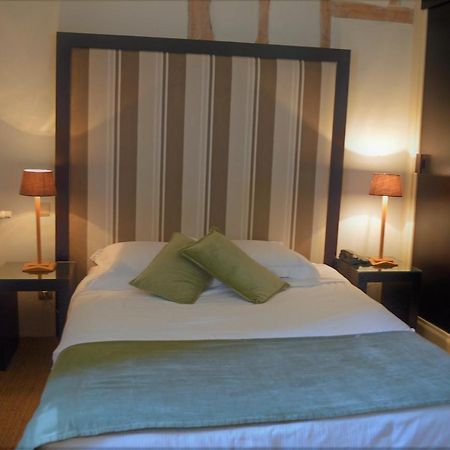Chateau De La Pomarede Hotell Eksteriør bilde